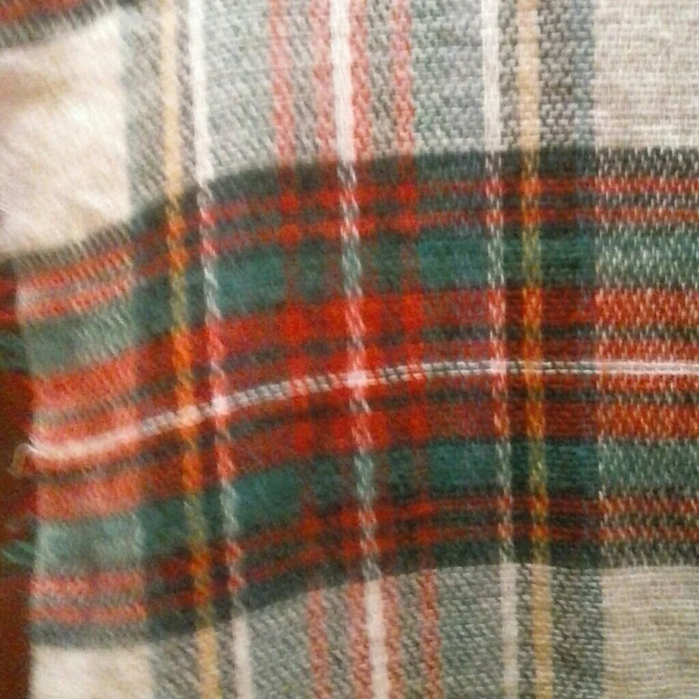 Large  Wrap Throw Light Soft  and Comfy